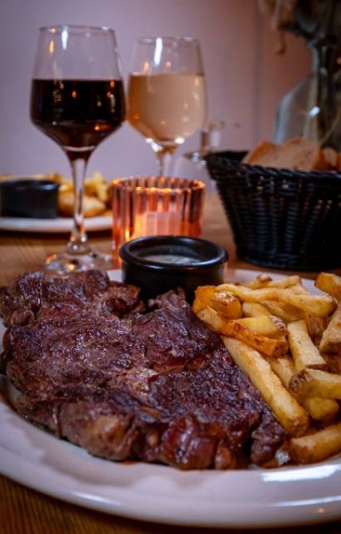 La Brasserie Du Midi - restaurant CAPENS - restaurant saint sulpice