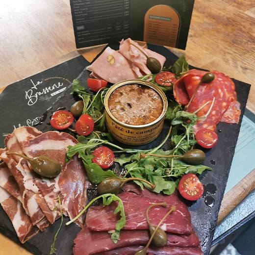 Le restaurant - La Brasserie Du Midi - restaurant CAPENS - les meilleurs restaurant de SAINT-SULPICE-SUR-LEZE